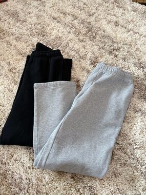 Aritzia Women's Sweatpants - Black & Heather Gray